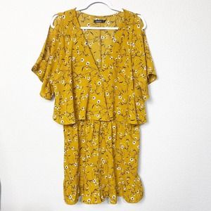 Boohoo Womens Cold Shoulder Ruffle Floral Romper Size 16